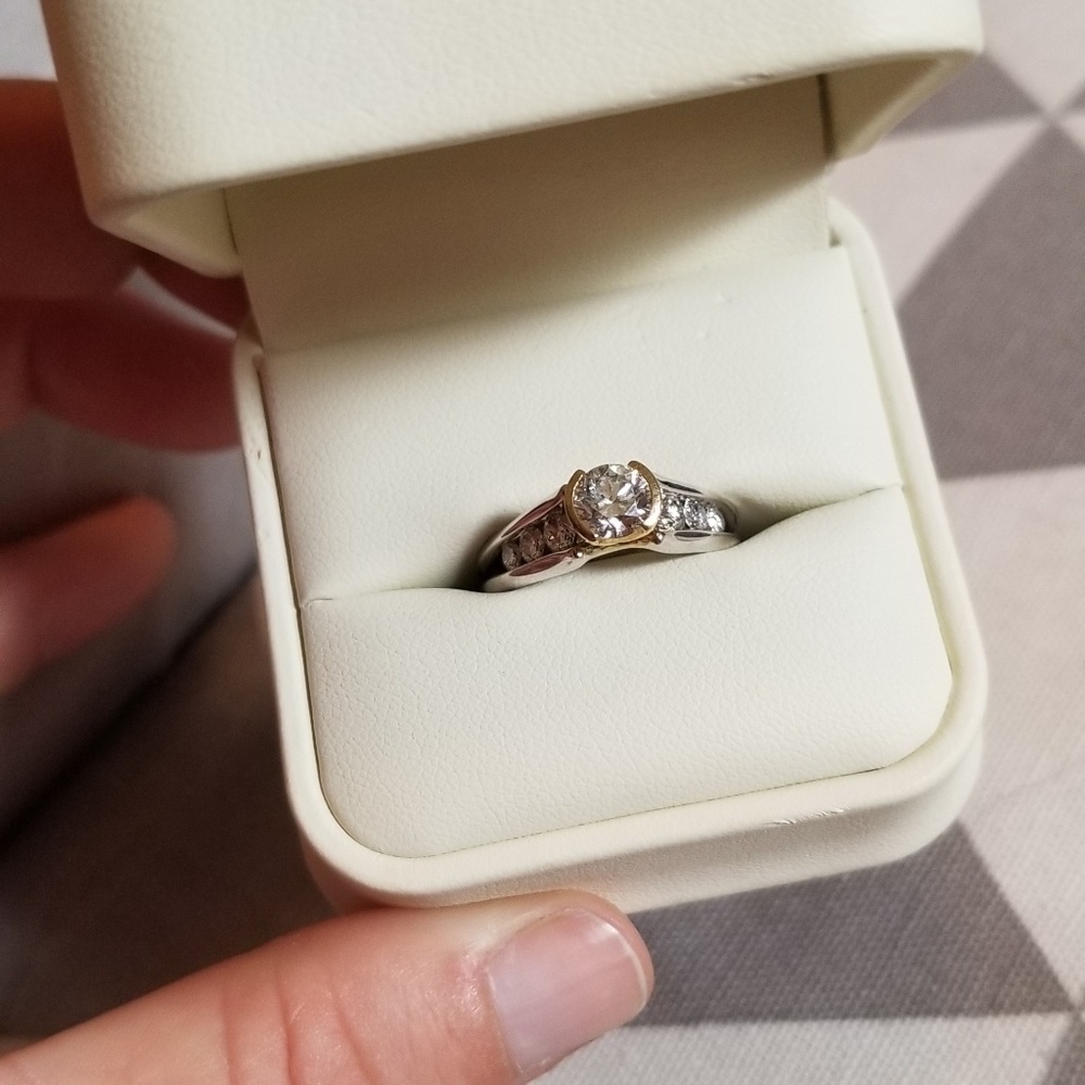 Engagement Ring - Picture 2 of 6